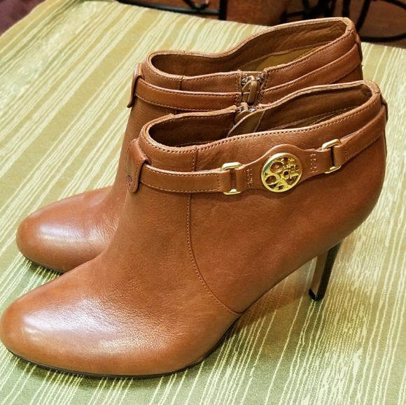 💥Free Shipping- Coach Booties💥 - Picture 5 of 8